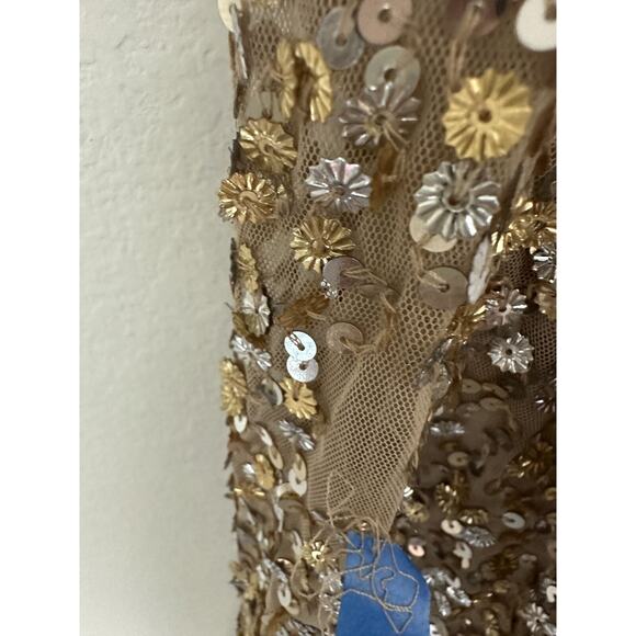 Mac Duggal Gold Sequin Embellished Spaghetti Straps Evening Gown Size 2 - Picture 4 of 11